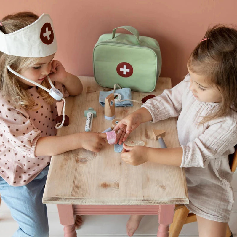 Little dutch doctors playset